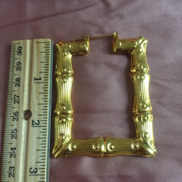 🎋 Lovely Oversized Hollow Rectangle Jointed Bamboo Metallic Statement Hoops 🎋 - Picture 4 of 4